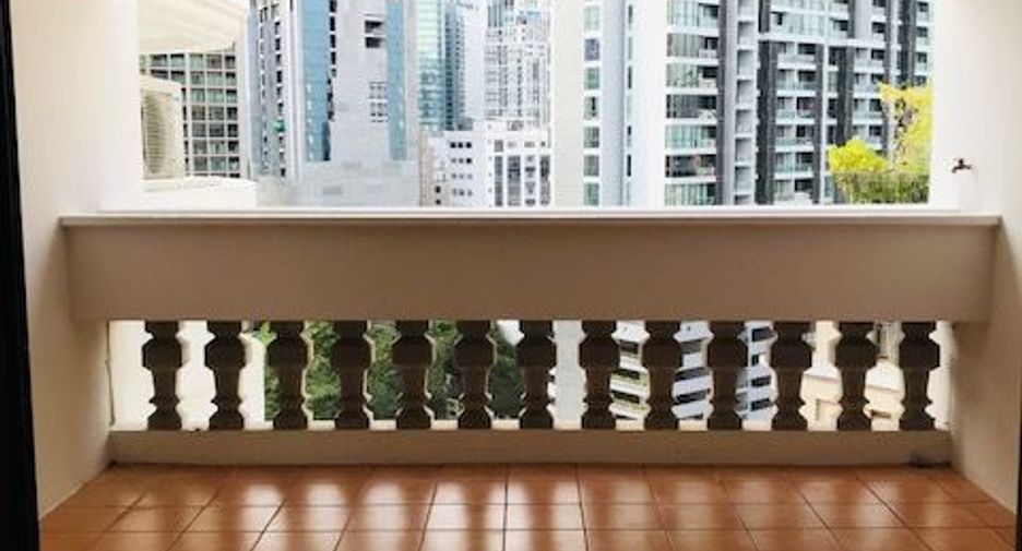 Wohnung zur Miete mit 4 Zimmer in Khlong Toei, Bangkok