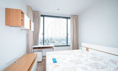 For rent and for sale 2 bedrooms condo in Pathum Wan, Bangkok