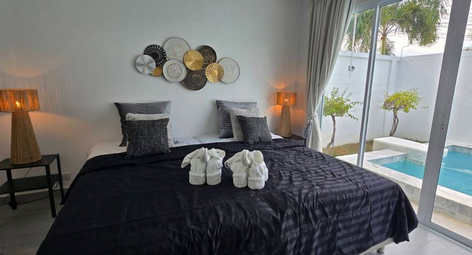 For sale 3 bedrooms villa in Mueang Rayong, Rayong