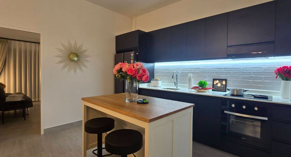 For sale 3 bedrooms villa in Mueang Rayong, Rayong