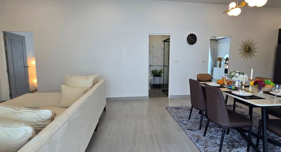 For sale 3 bedrooms villa in Mueang Rayong, Rayong