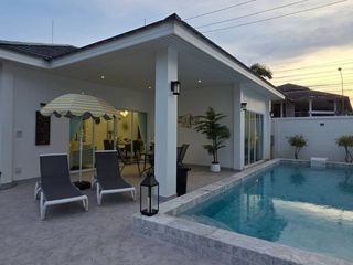 For sale 3 bedrooms villa in Mueang Rayong, Rayong