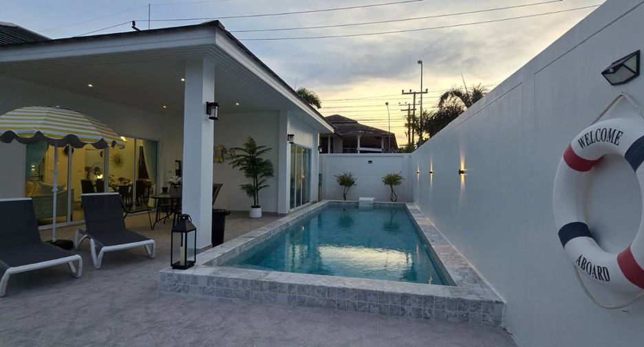 For sale 3 bedrooms villa in Mueang Rayong, Rayong