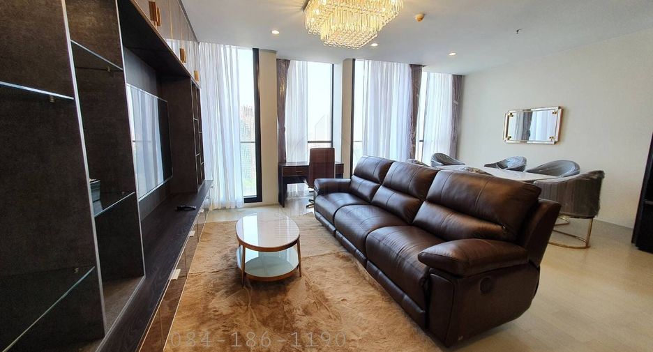 Wohnung zur Miete mit 2 Zimmer in Pathum Wan, Bangkok