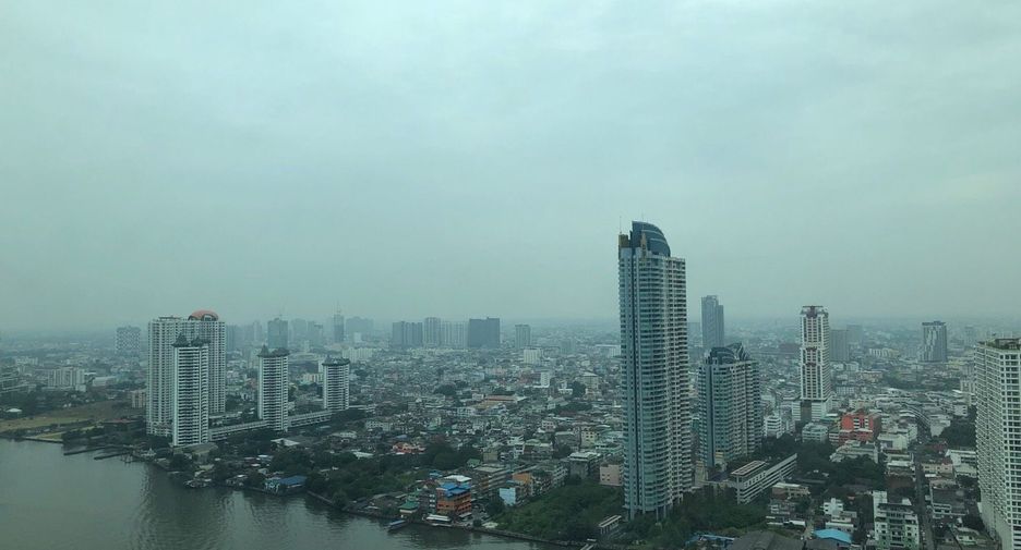 For sale 3 bedrooms condo in Bang Kho Laem, Bangkok