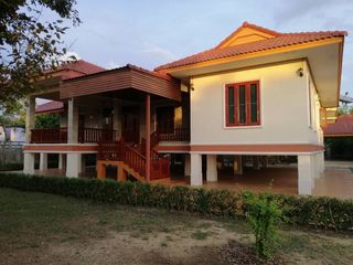 For sale 2 bed house in Mueang Uthai Thani, Uthai Thani
