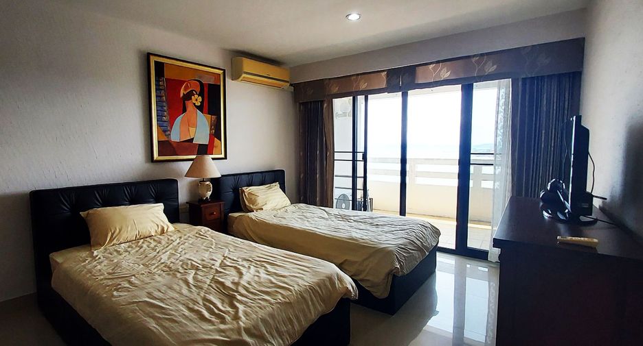 For sale 2 bed condo in Ban Chang, Rayong