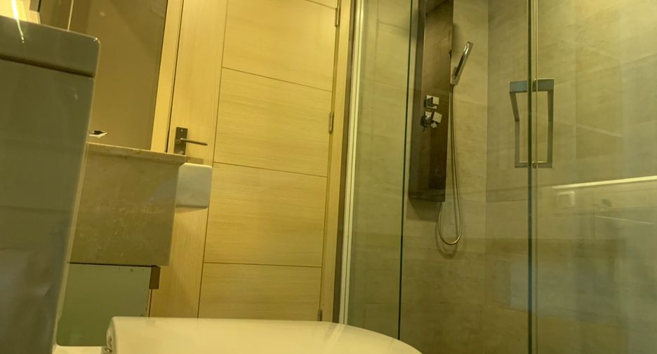 For rent and for sale 2 bedrooms condo in Bang Lamung, Chonburi