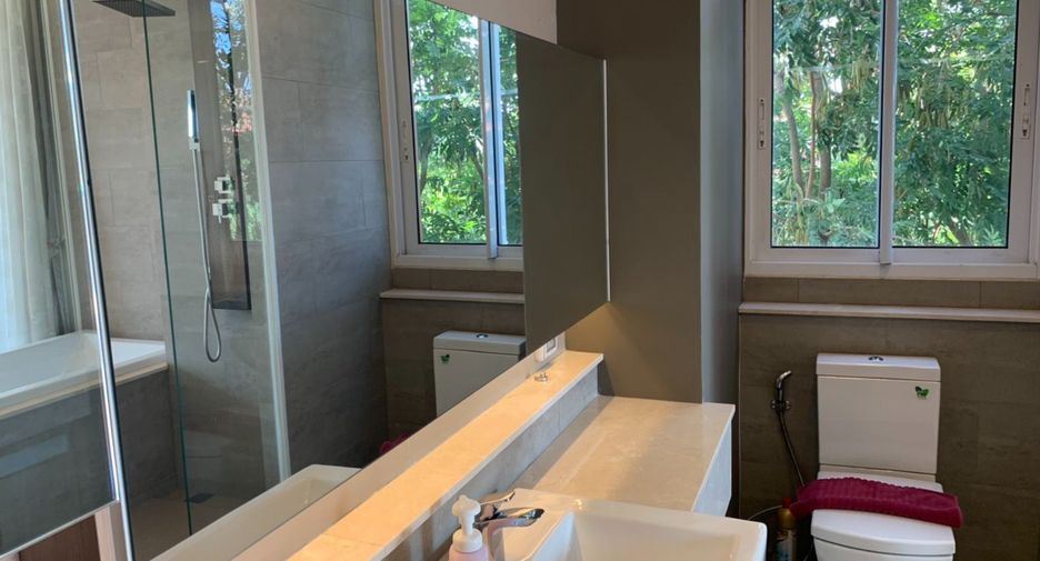For rent and for sale 2 bedrooms condo in Bang Lamung, Chonburi
