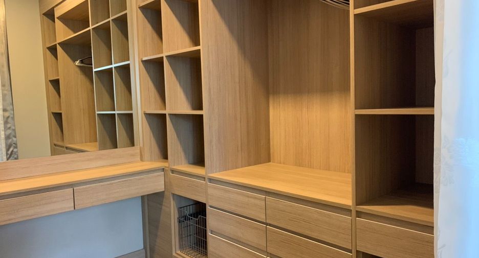 For rent and for sale 2 bedrooms condo in Bang Lamung, Chonburi