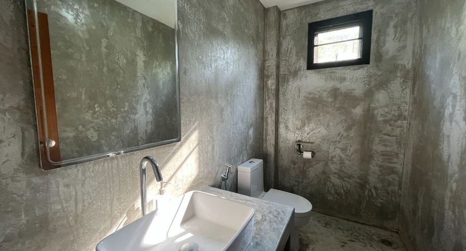 For sale 7 bedrooms retail Space in Mueang Krabi, Krabi
