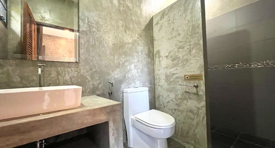 For sale 7 bedrooms retail Space in Mueang Krabi, Krabi
