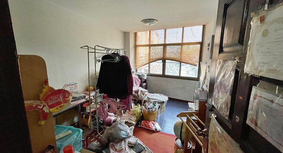 For sale 4 bedrooms townhouse in Bang Phli, Samut Prakan