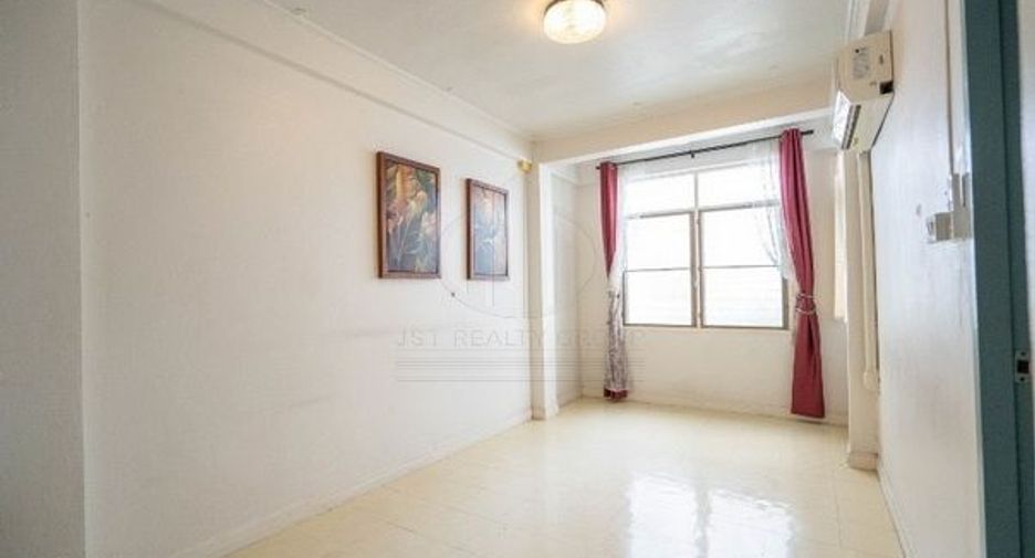 For rent 3 bedrooms house in Phra Nakhon, Bangkok