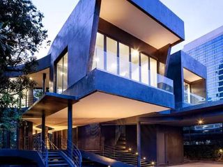 For sale 6 bed office in Khlong Toei, Bangkok