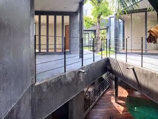 For sale 6 bed office in Khlong Toei, Bangkok