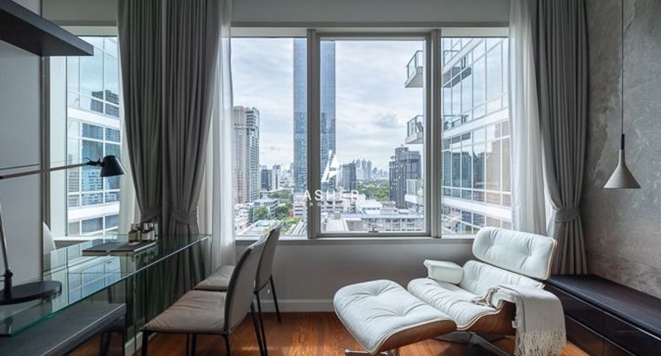 Wohnung zur Miete und zum Kauf mit 1 Zimmer in Pathum Wan, Bangkok