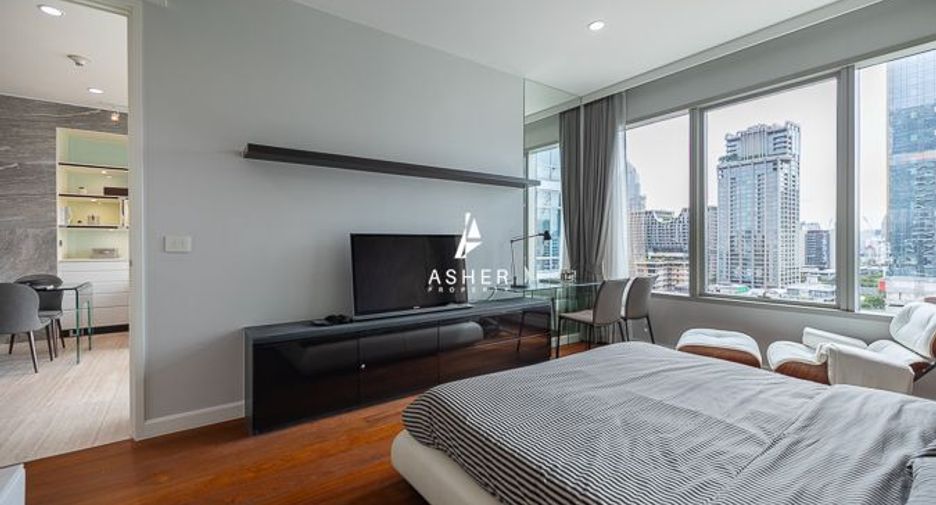 Wohnung zur Miete und zum Kauf mit 1 Zimmer in Pathum Wan, Bangkok