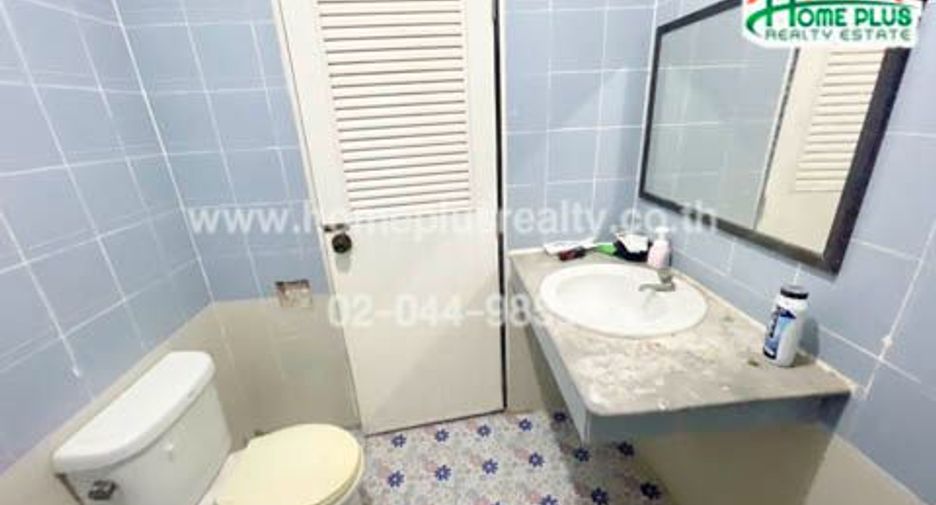 Reihenhaus zum Kauf mit 3 Zimmer in Khan Na Yao, Bangkok