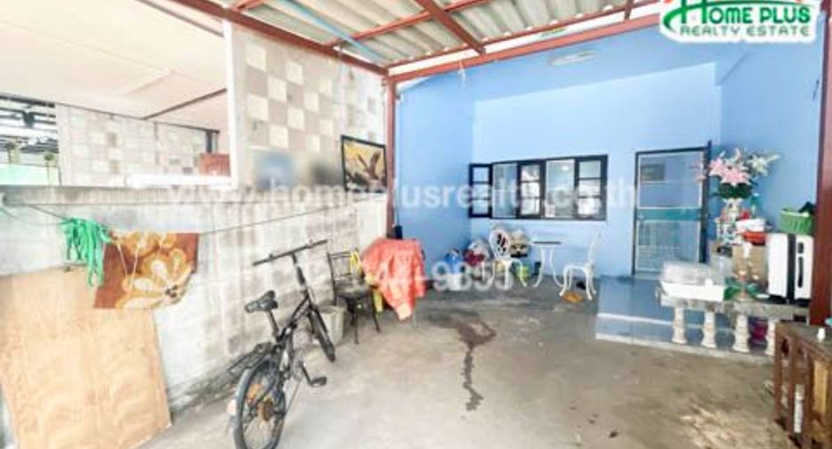 Reihenhaus zum Kauf mit 3 Zimmer in Khan Na Yao, Bangkok
