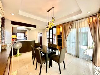 À louer et à vendre 3 chambres maison à Si Racha, Chonburi
