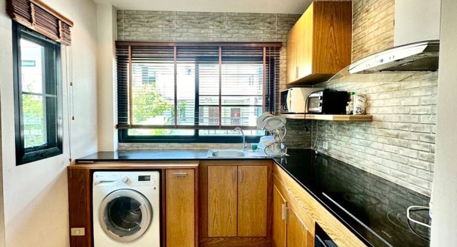 For rent and for sale 3 bed house in Si Racha, Chonburi