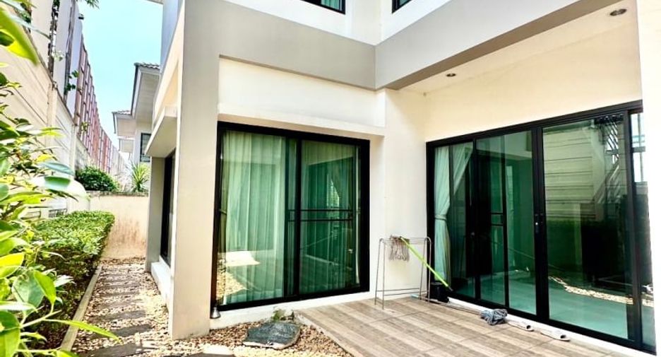 For rent and for sale 3 bed house in Si Racha, Chonburi