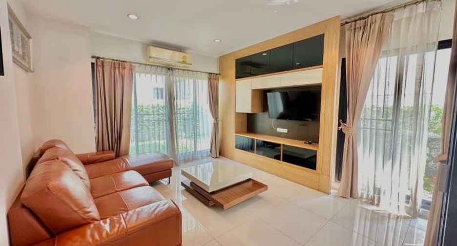 For rent and for sale 3 bed house in Si Racha, Chonburi