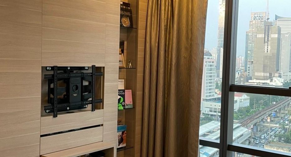For rent and for sale 1 bed condo in Sathon, Bangkok