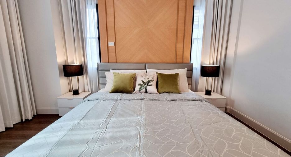 For rent そして for sale 5 ベッドルーム house in Saphan Sung, Bangkok