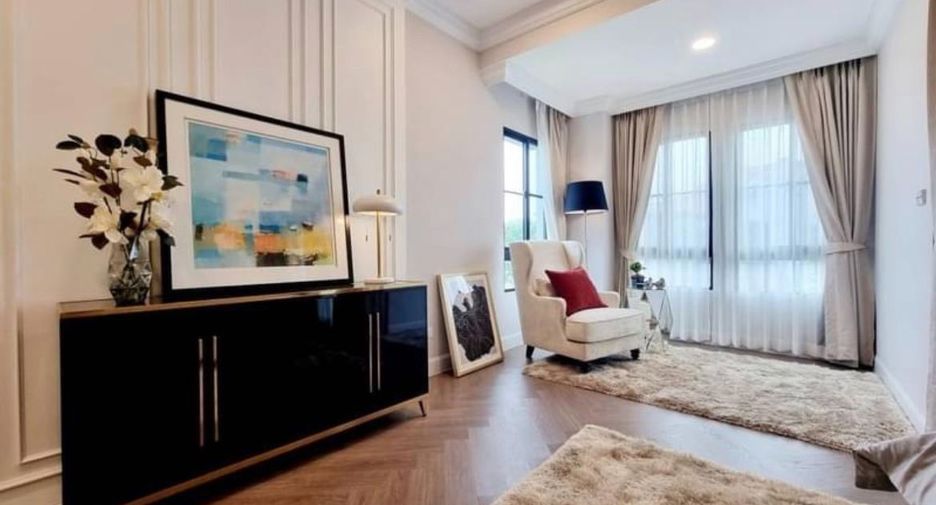 For rent そして for sale 5 ベッドルーム house in Saphan Sung, Bangkok