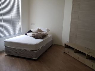 For rent 3 bedrooms condo in Pathum Wan, Bangkok
