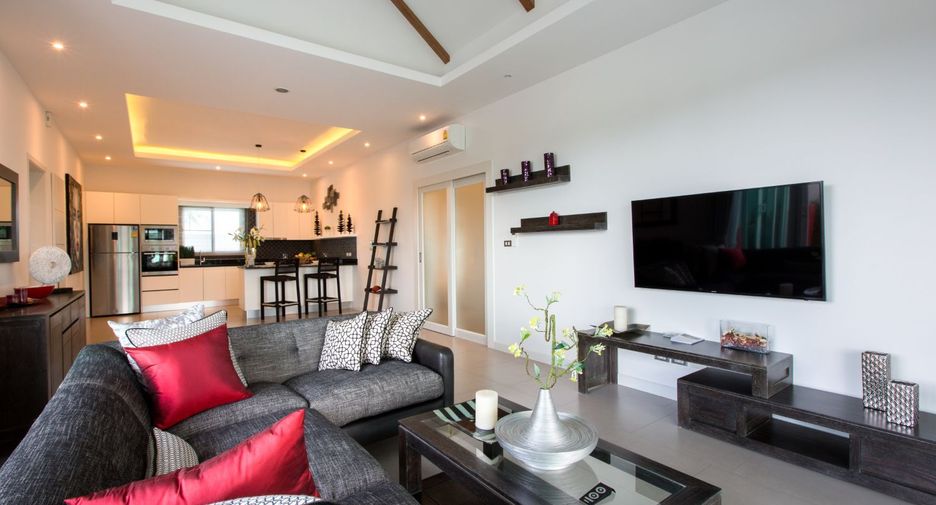 For sale 3 bedrooms villa in Hua Hin, Prachuap Khiri Khan