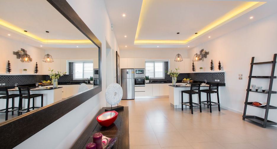 For sale 3 bedrooms villa in Hua Hin, Prachuap Khiri Khan