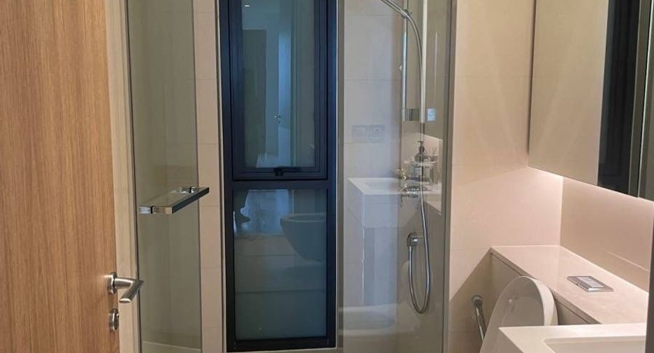 For sale 2 bedrooms condo in Watthana, Bangkok