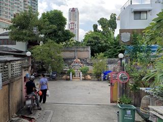 出售 土地 在 Bang Kho Laem, 曼谷