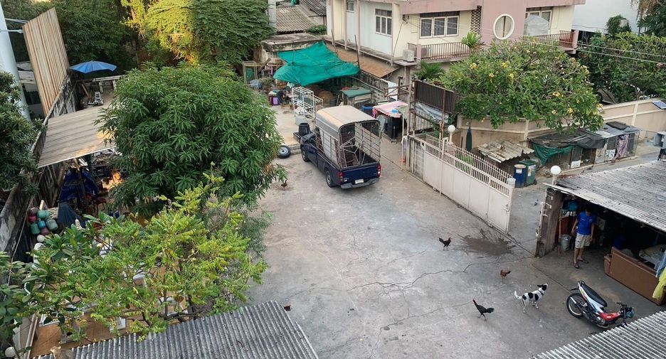 For sale land in Bang Kho Laem, Bangkok