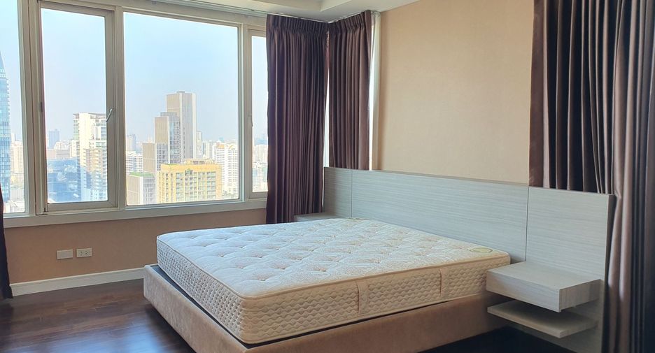 For rent そして for sale 4 ベッドルーム condo in Khlong Toei, Bangkok