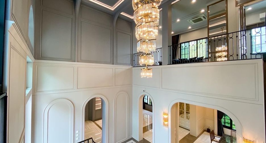 À vendre 6 chambres maison à Suan Luang, Bangkok