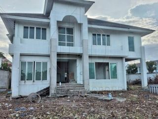 For sale 6 bedrooms house in Bang Khun Thian, Bangkok