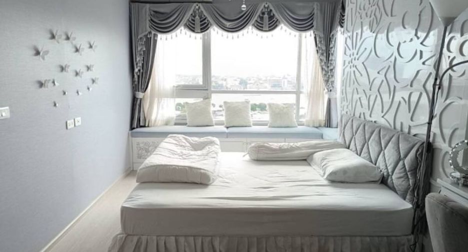 For rent 2 bedrooms condo in Bang Sue, Bangkok