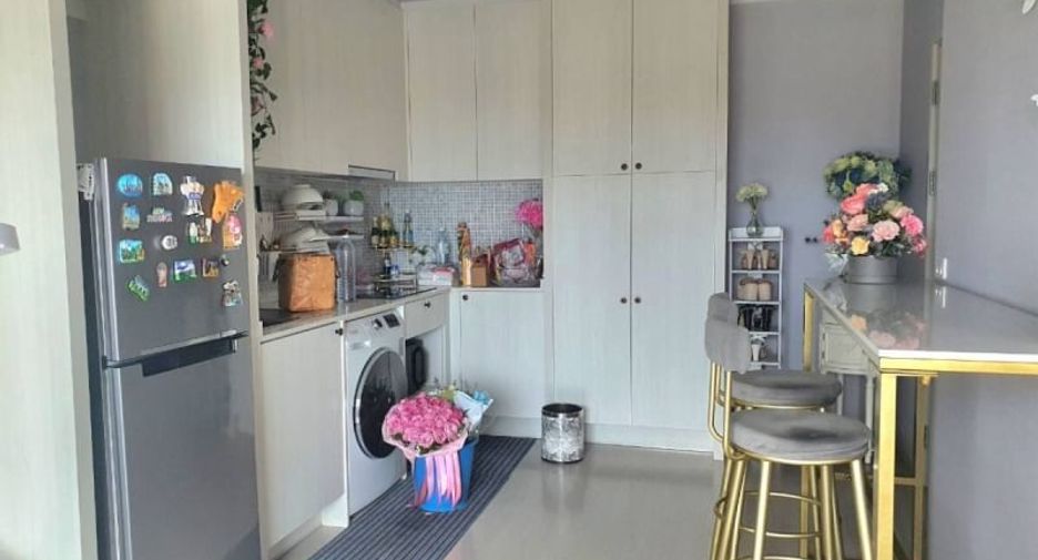 For rent 2 bedrooms condo in Bang Sue, Bangkok