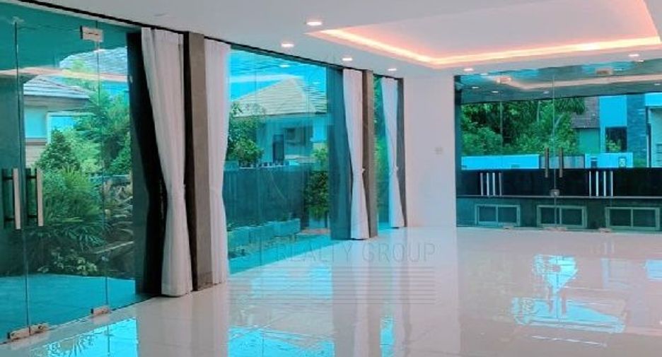 Haus zum Kauf mit 4 Zimmer in Thawi Watthana, Bangkok