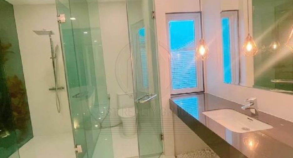 Haus zum Kauf mit 4 Zimmer in Thawi Watthana, Bangkok