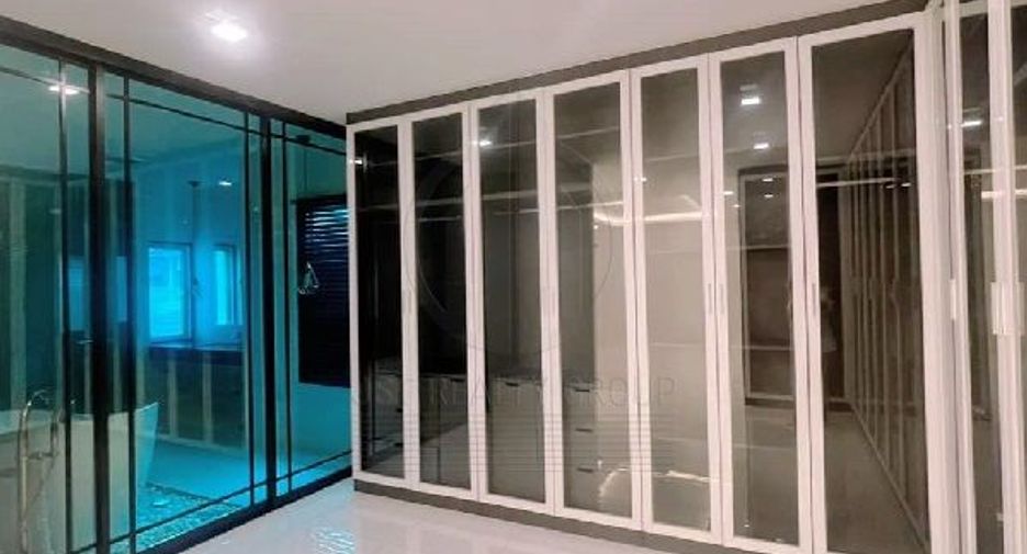 Haus zum Kauf mit 4 Zimmer in Thawi Watthana, Bangkok