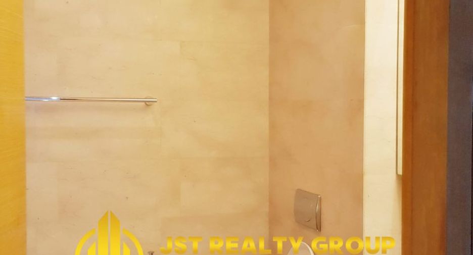 For rent 2 bedrooms condo in Sathon, Bangkok