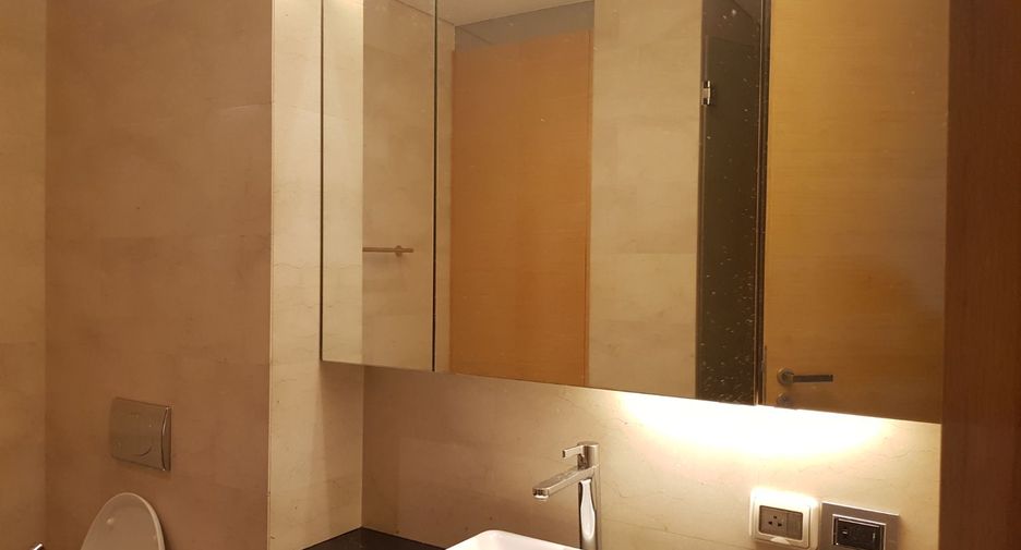 For rent 2 bedrooms condo in Sathon, Bangkok