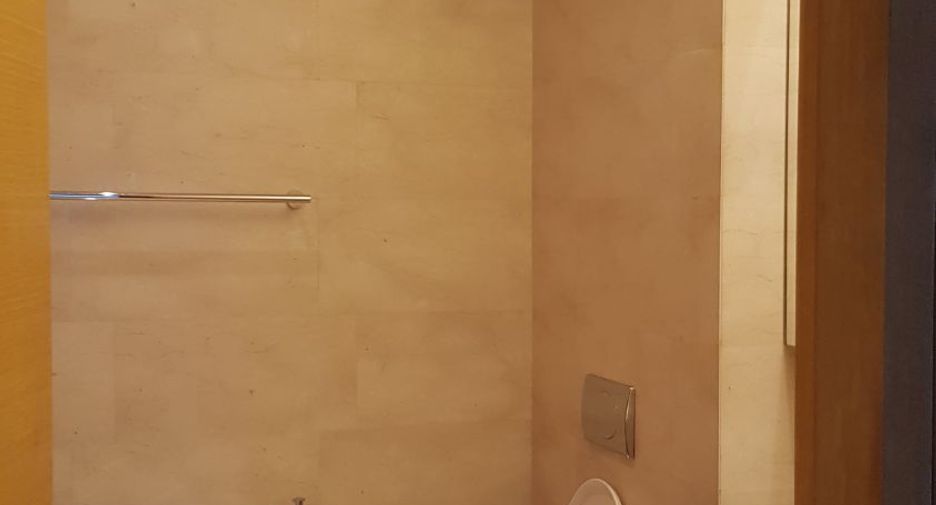 For rent 2 bedrooms condo in Sathon, Bangkok