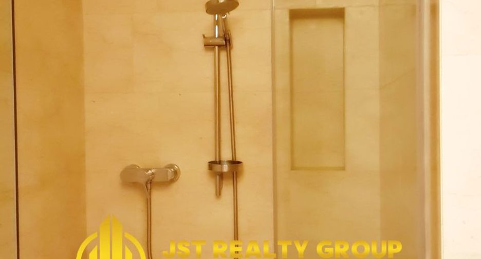 For rent 2 bedrooms condo in Sathon, Bangkok
