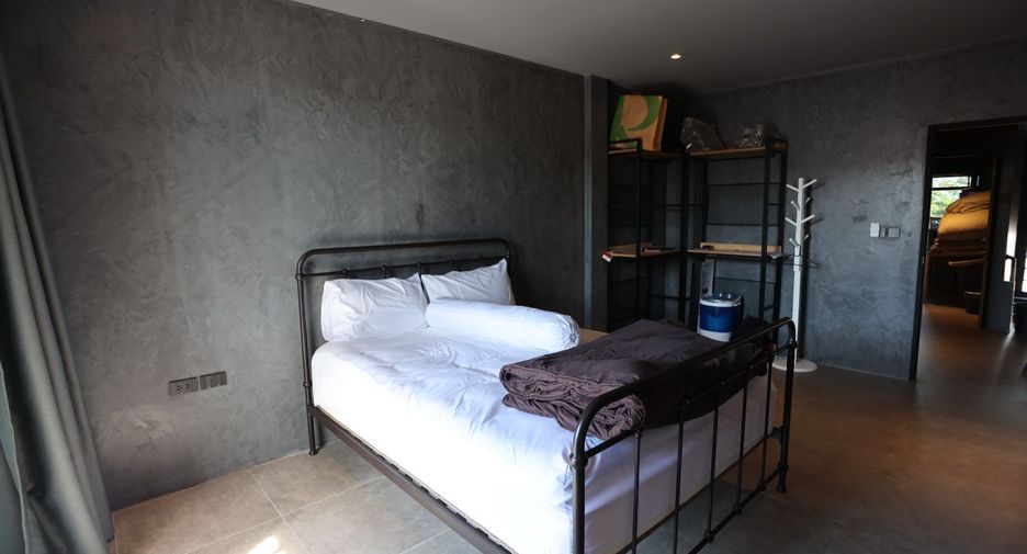 For sale 2 bedrooms retail Space in Thalang, Phuket